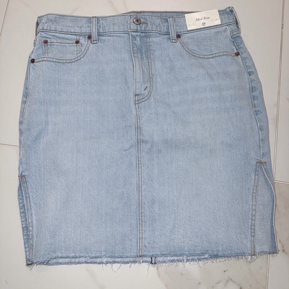 Abercrombie & Fitch Light Blue Denim Mini Skirt - Size 29 Waist